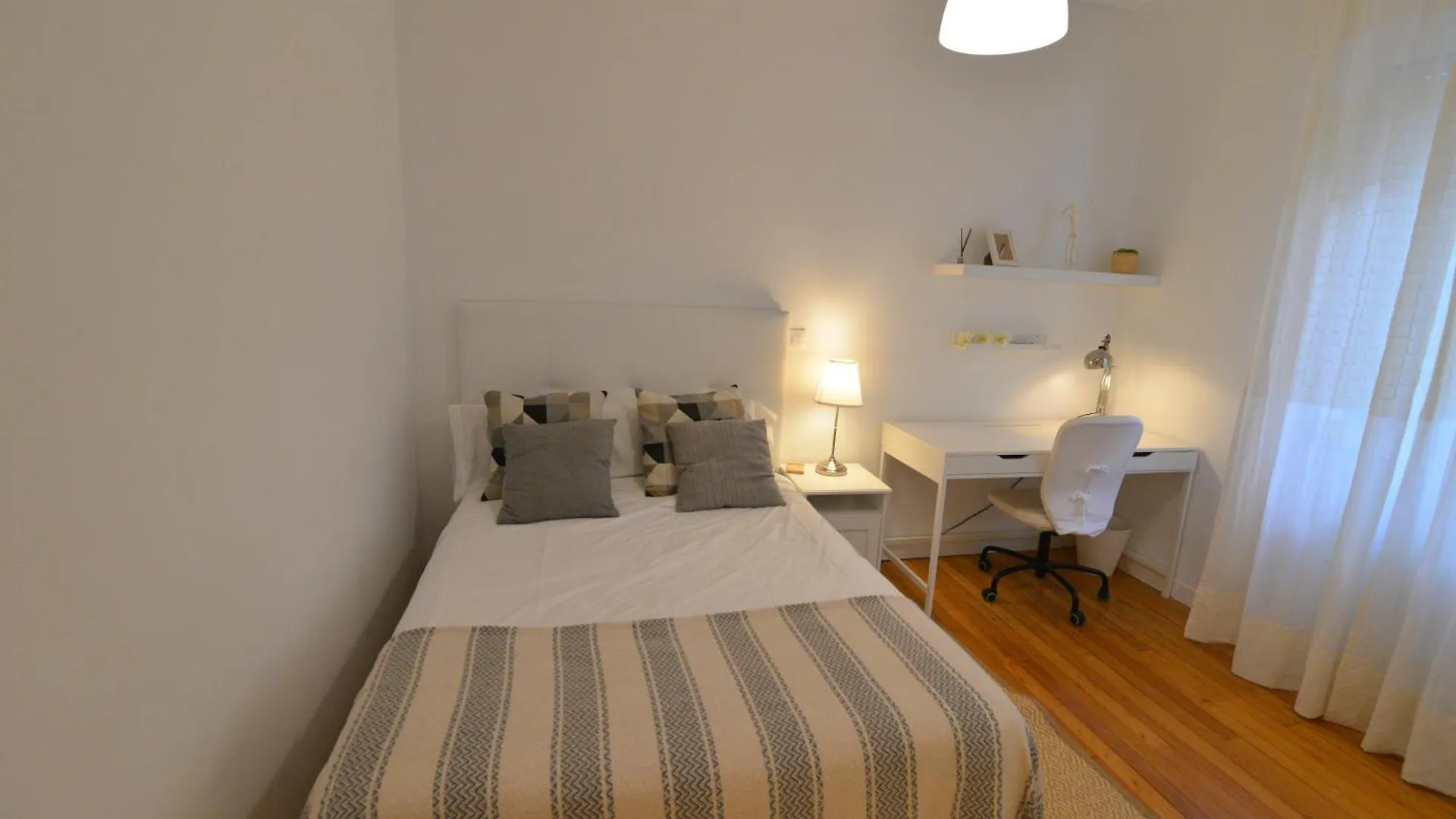 Apartamento En Zona Residencial Cerca Del Guggenheim Bilbao 0*,  Španělsko